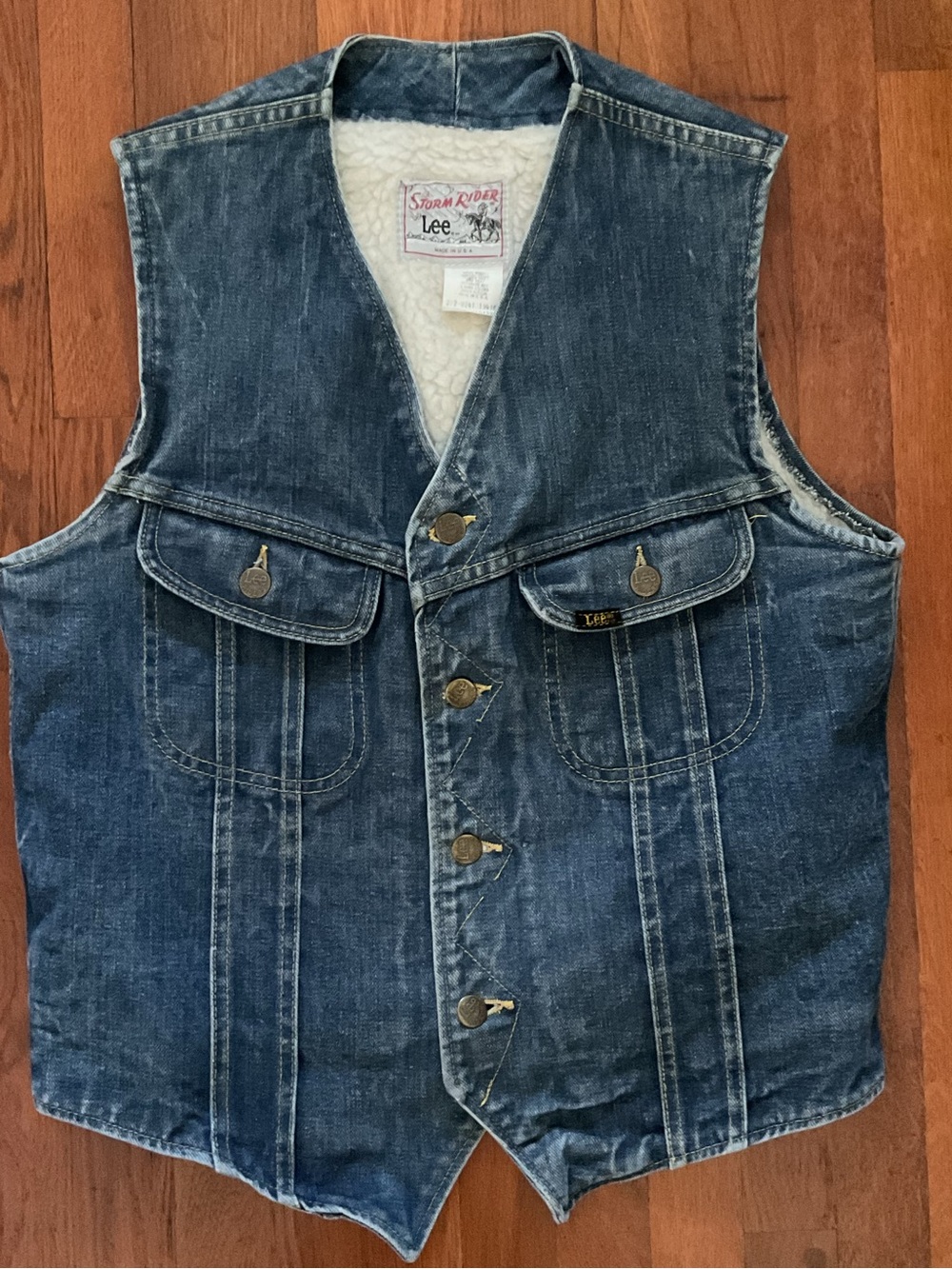 Lee Storm Rider 1970s Sherpa Lined Small Denim Vest Mens Western Cowboy Cotton